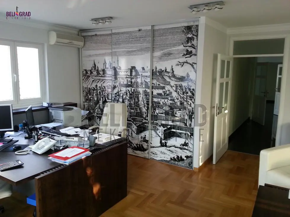  uknjizeni poslovni prostor Voždovac Pašino i Lekino brdo 598000 evra 