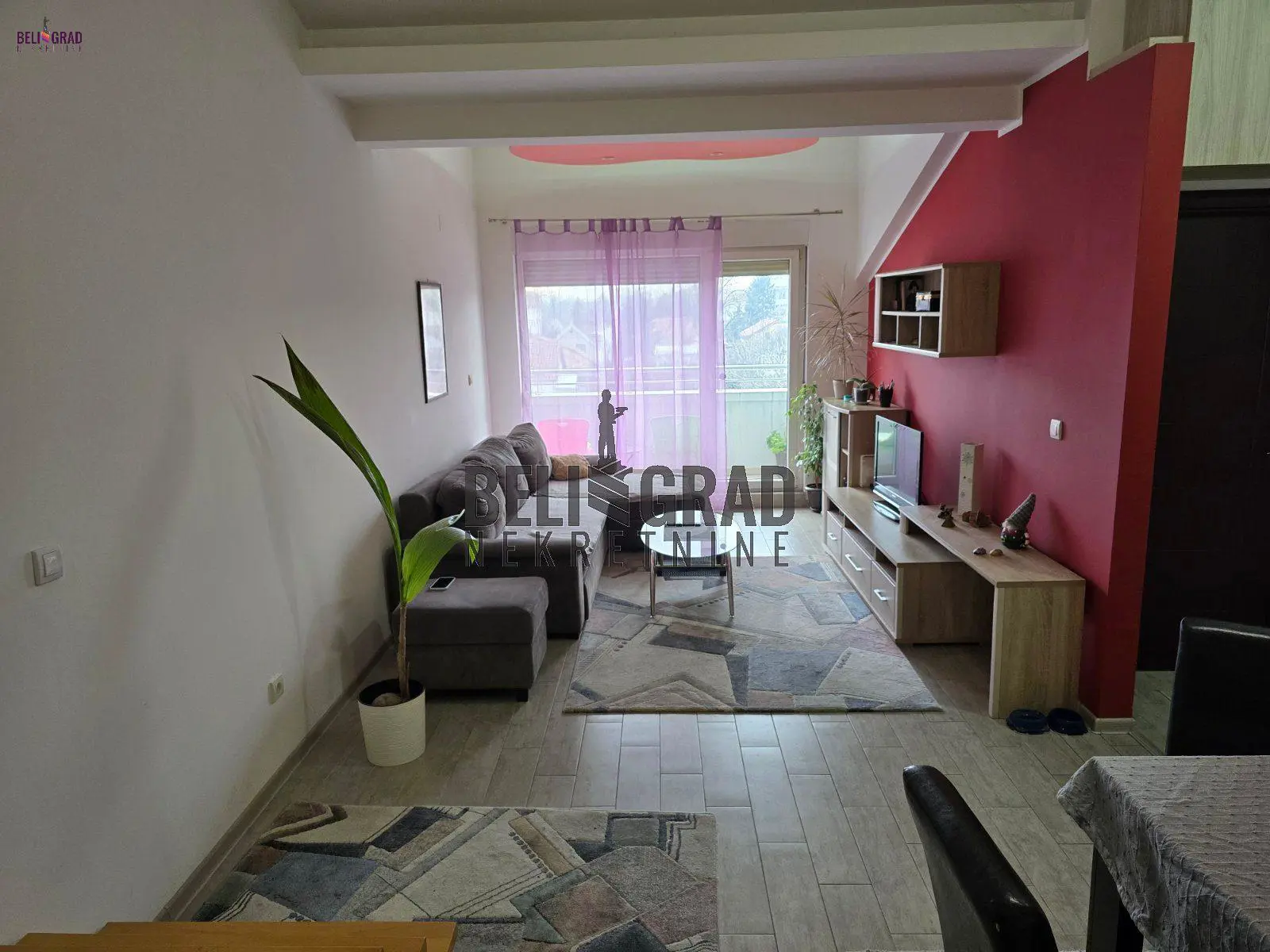 uknjizeni  novogradnja Četvorosoban stanovi Zemun Zemun centar 210000 evra 