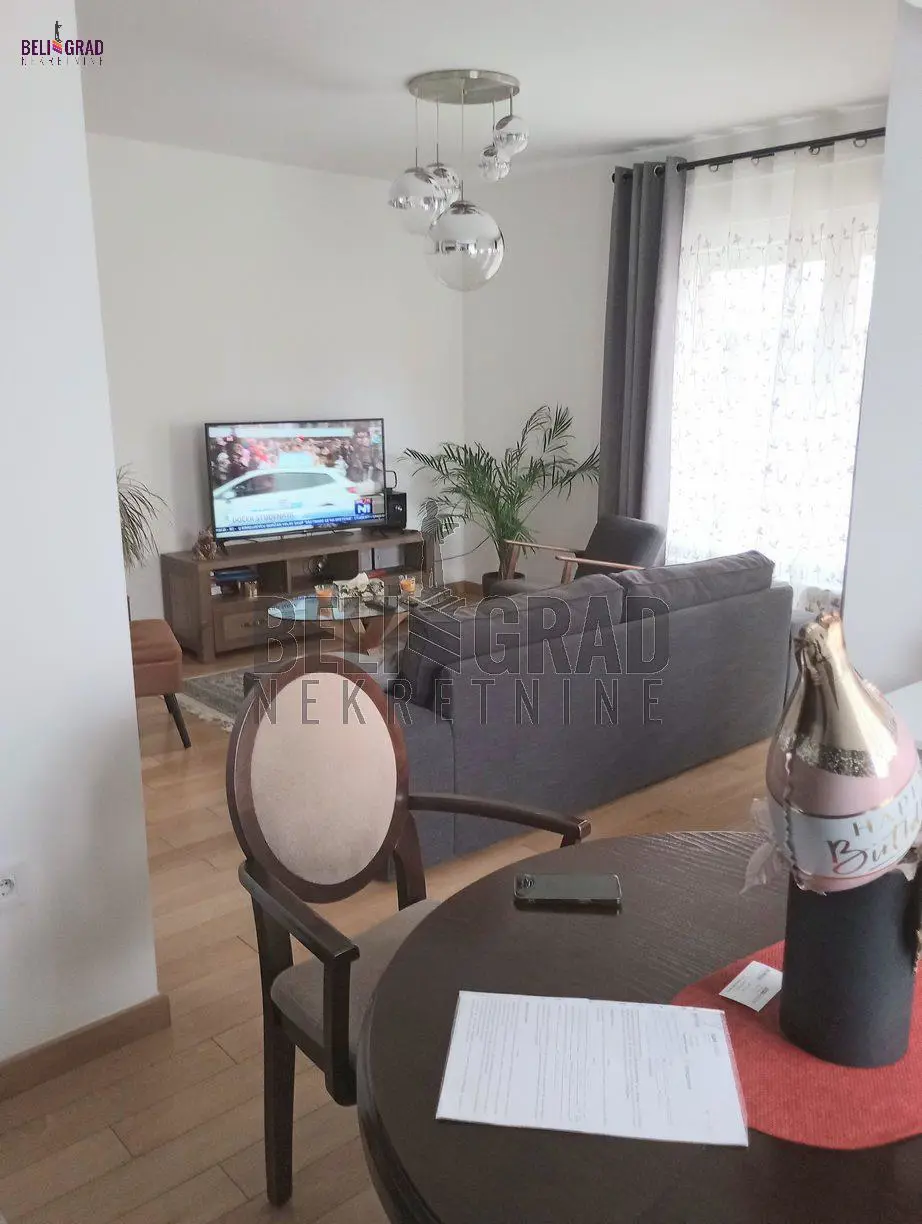 Beograd Zemun  novogradnja Trosoban stanovi 249900 evra 