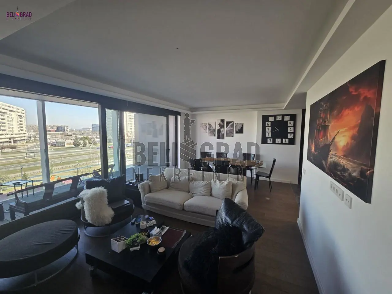 Trosoban stanovi  Novi Beograd Blok 58 430000 evra 