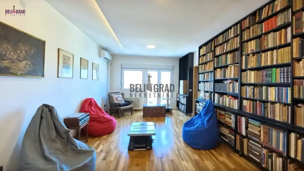 stanovi Beograd Kumodraška Trosoban 