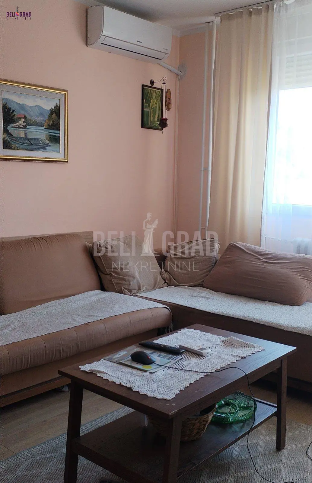 stanovi Beograd Rakovica Pere Velimirovića Trosoban 