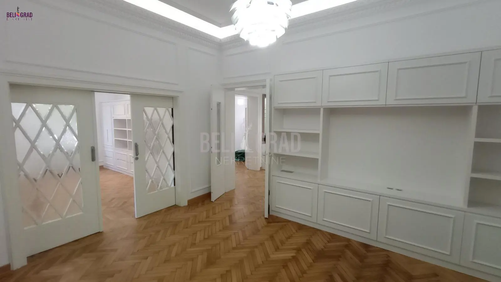 stanovi Beograd Stari Grad Rige od Fere Petosoban 