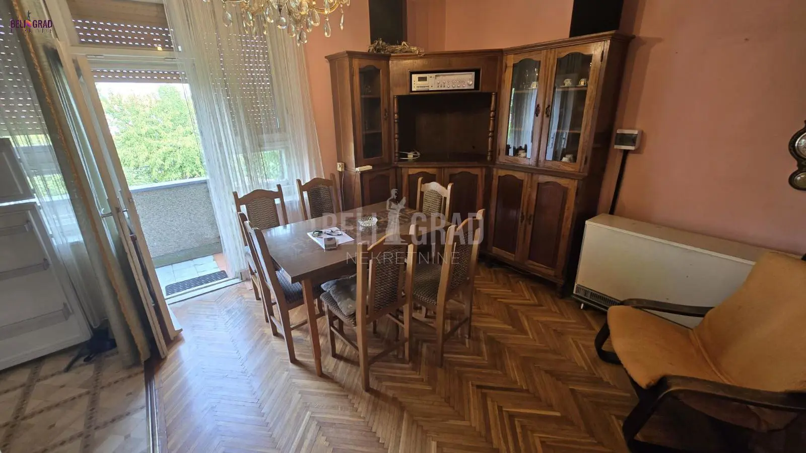  uknjizeni Trosoban stanovi Zemun Kalvarija i naselje Marija Bursać 170000 evra 