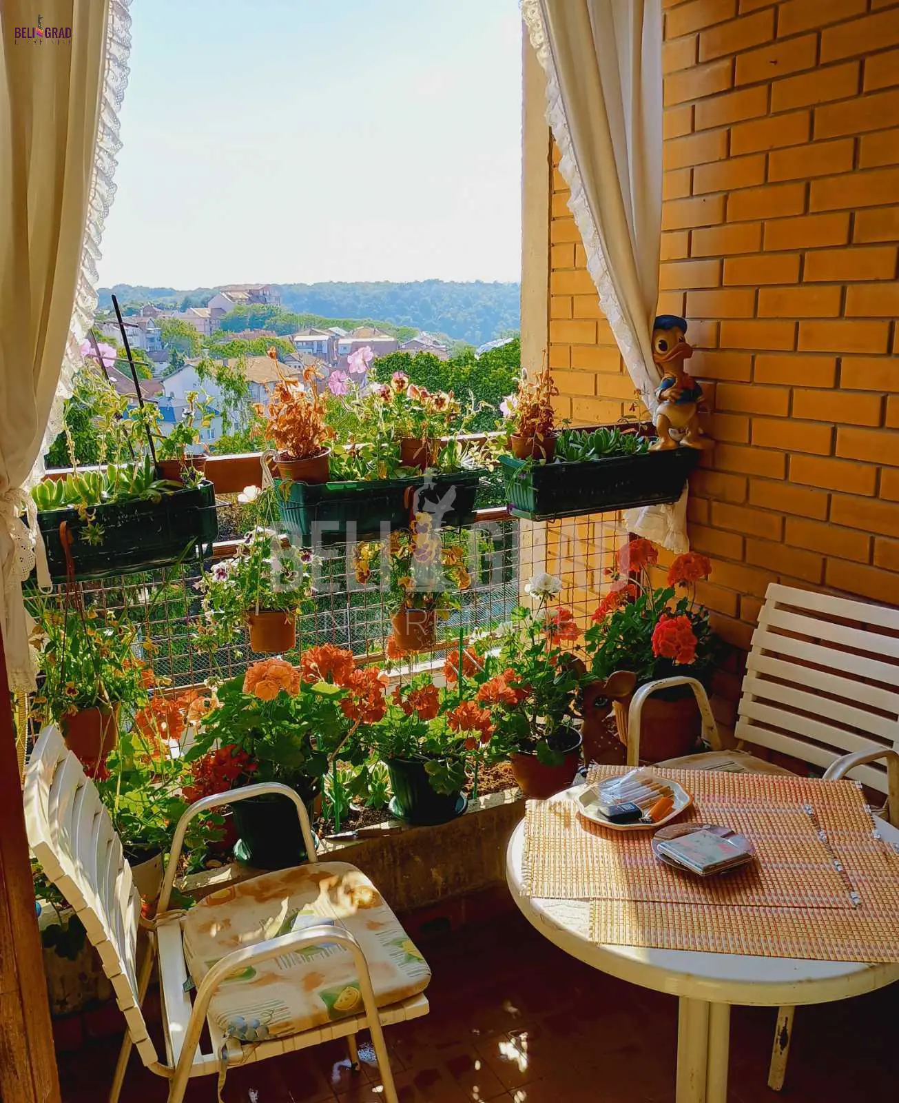 Beograd Voždovac Četvorosoban stanovi 203000 evra