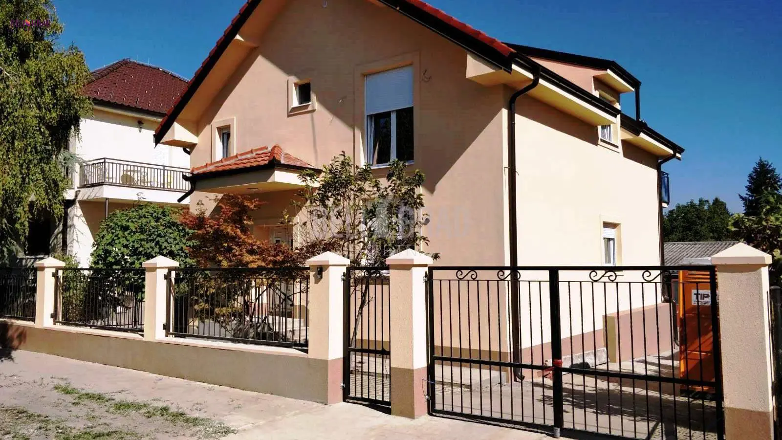  uknjizeni kuće Zemun Zemun novi grad 999000 evra 