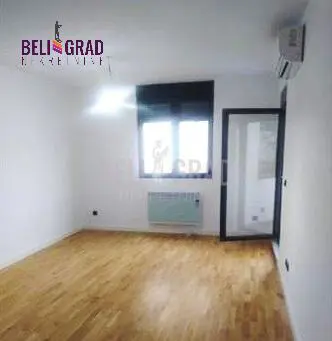 Beograd   novogradnja Trosoban stanovi 310000 evra 