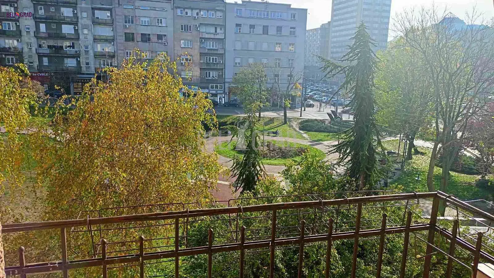 Beograd Vračar poslovni prostor 950 evra 