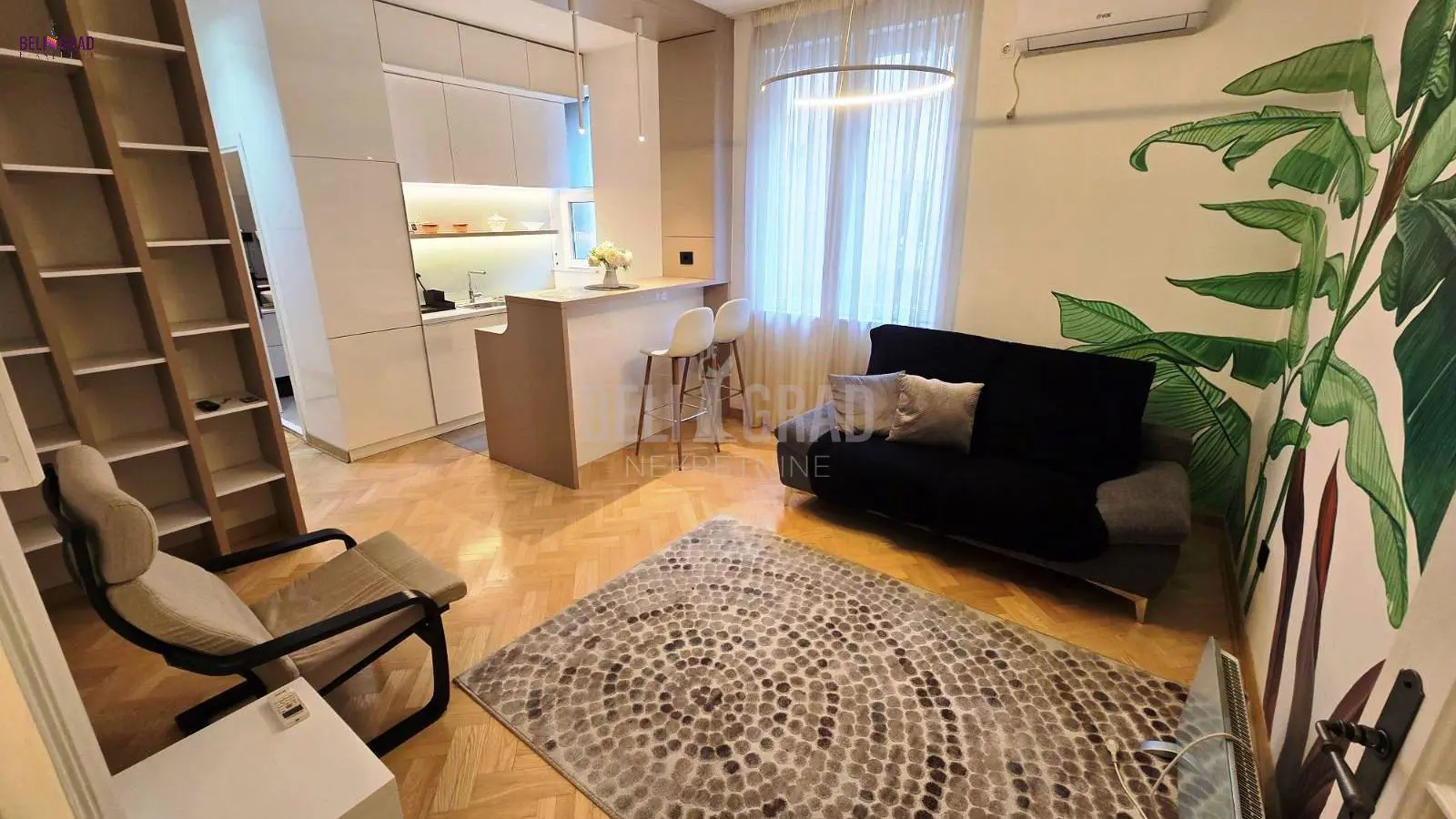 Trosoban stanovi Stari Grad Stari Grad lokacija 700 evra 