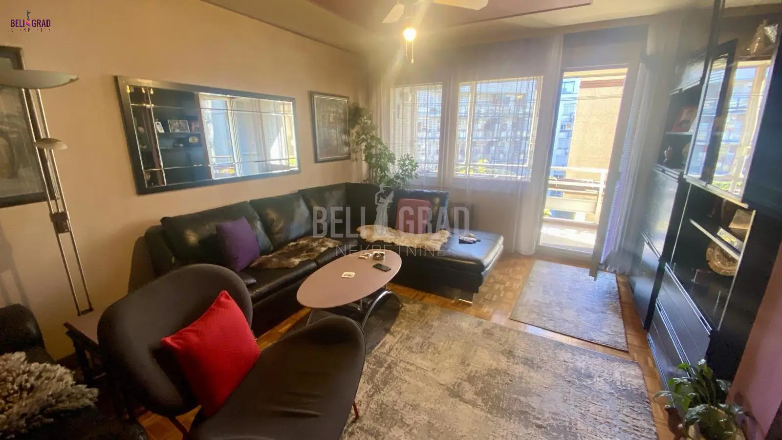  uknjizeni Četvorosoban stanovi Novi Beograd Sava centar (Blok 19 do 23) 270000 evra 