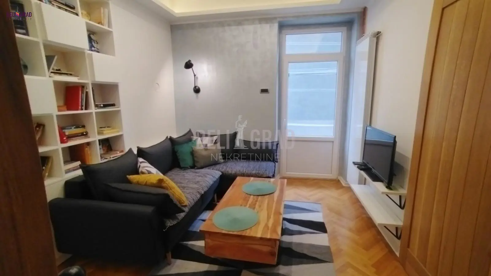 Trosoban stanovi Zvezdara Vukov spomenik 900 evra 