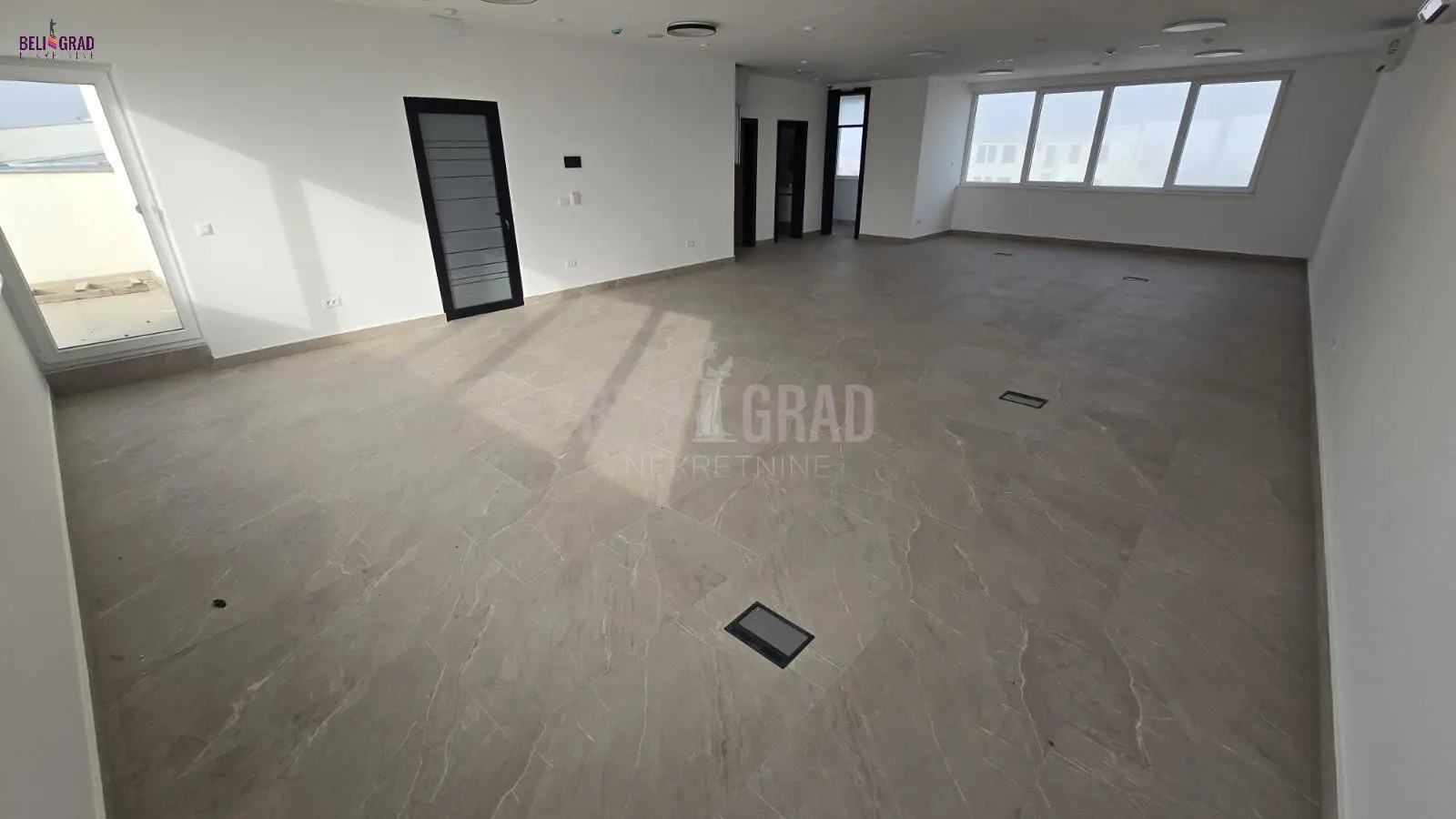 Beograd Zemun  novogradnja poslovni prostor 1660 evra 