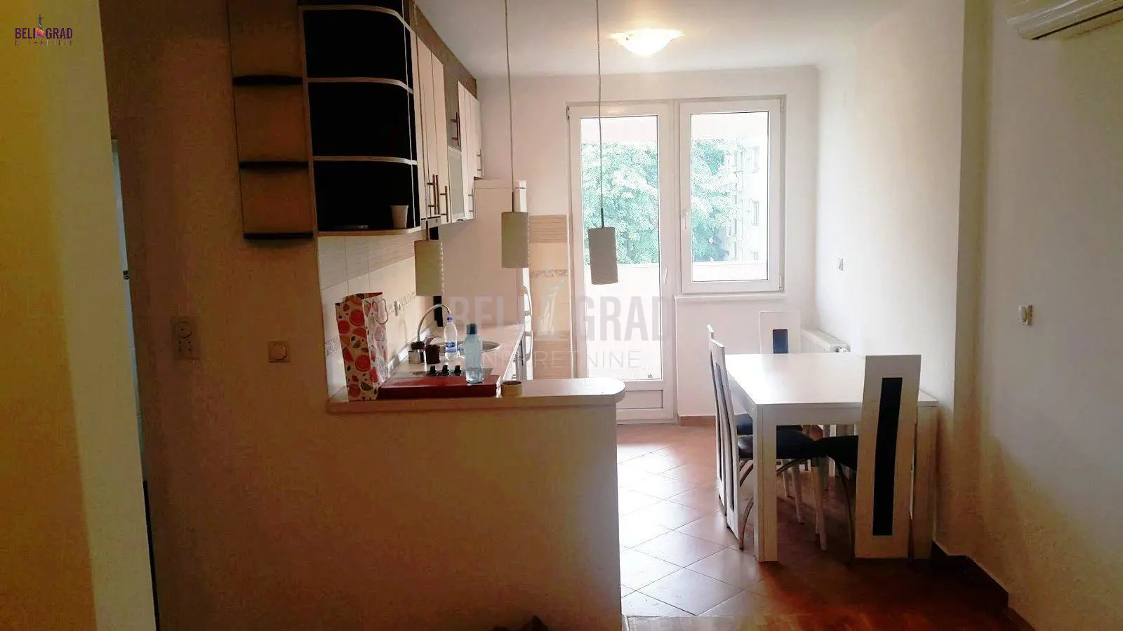 stanovi Beograd Husinskih rudara  uknjizeni Trosoban 