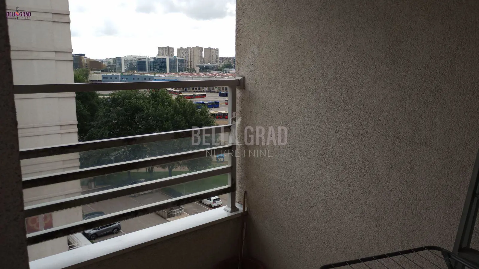 stanovi Beograd Jurija Gagarina Dvosoban 