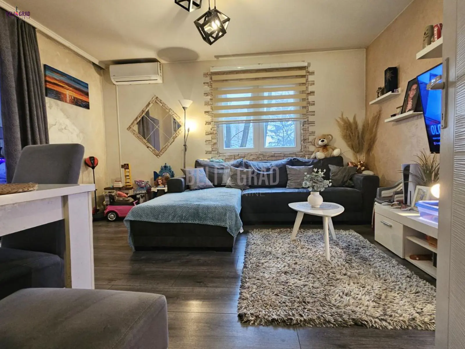 stanovi Beograd Dvoržakova Trosoban 