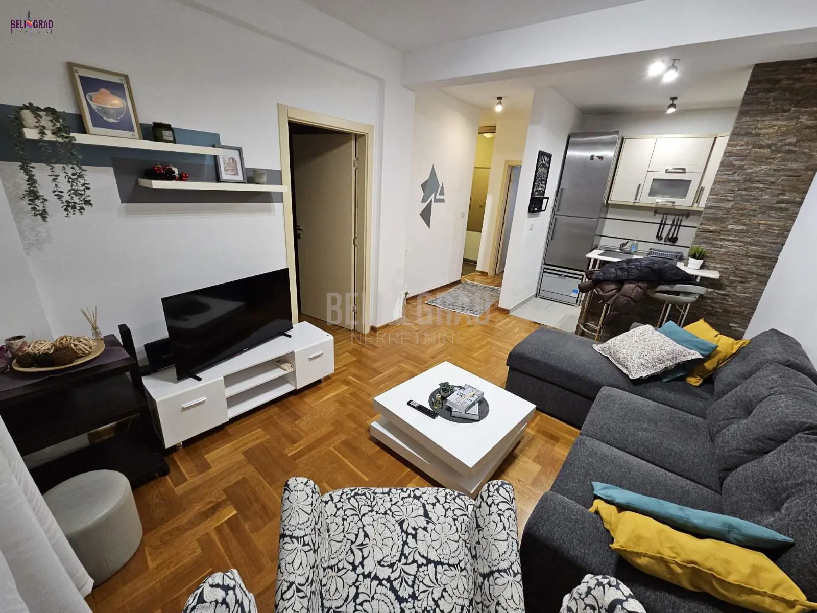  novogradnja Trosoban stanovi Zvezdara Lion 650 evra 