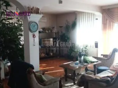 Beograd Rakovica  uknjizeni kuće 400000 evra 