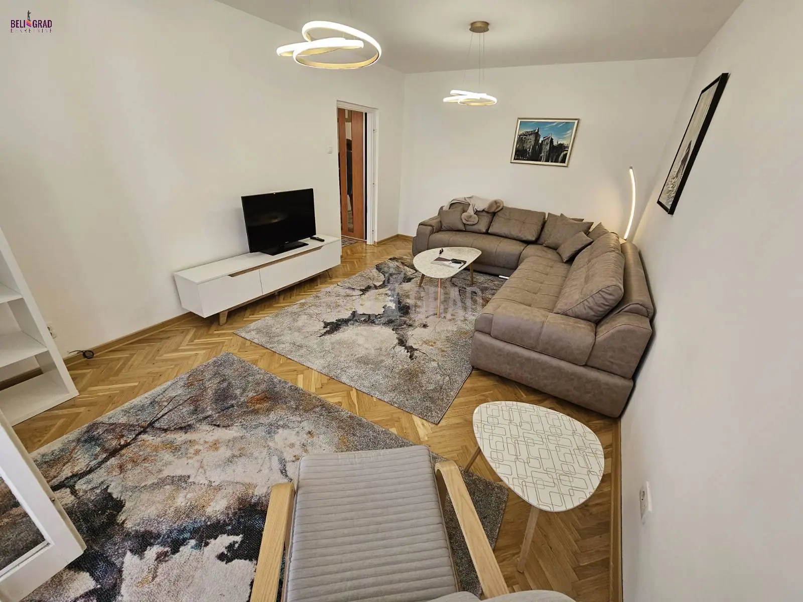 Beograd Zemun Trosoban stanovi 950 evra 