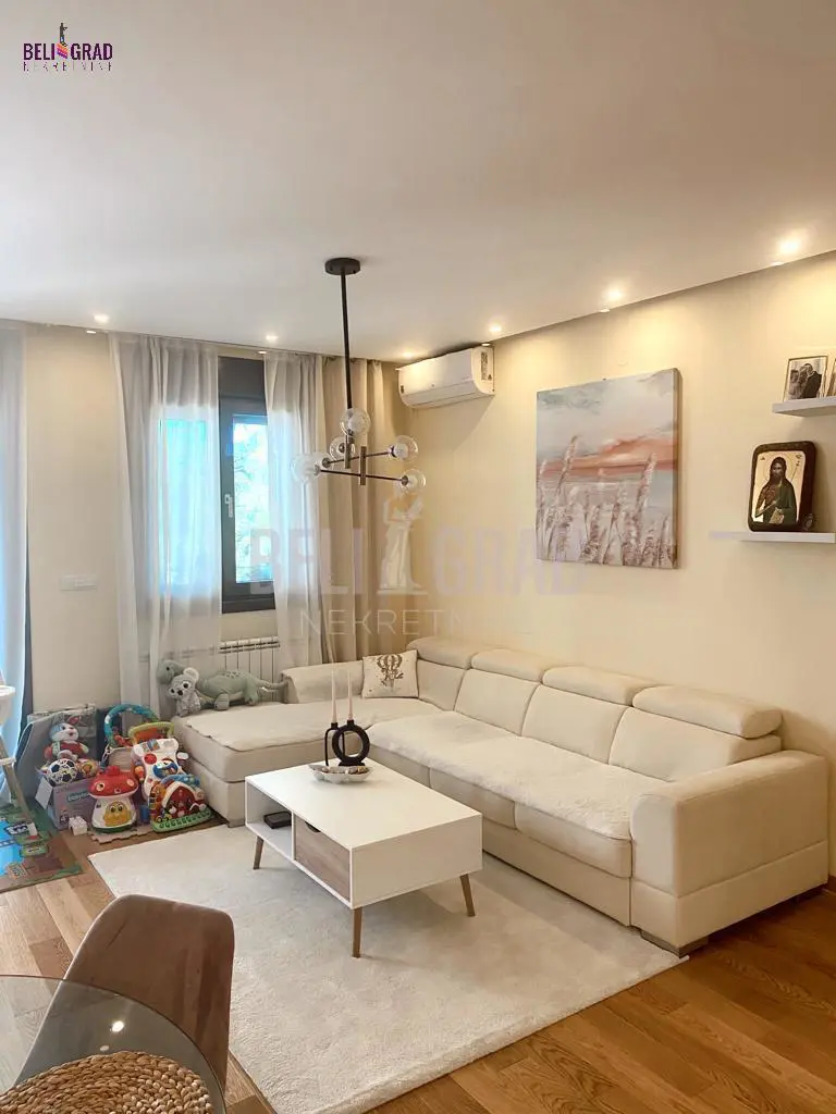 Beograd Zvezdara  novogradnja Trosoban stanovi 300000 evra 