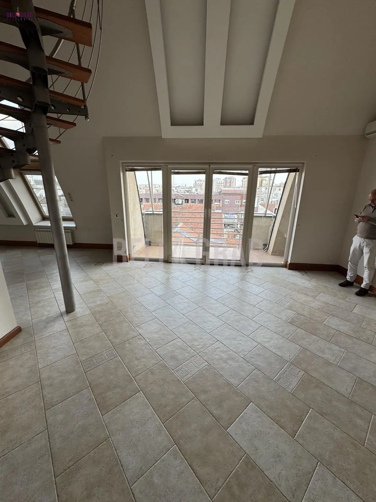 stanovi Beograd Vračar (Centar) Hadži Prodanova Petosoban 