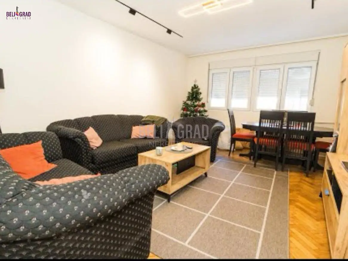 stanovi Beograd Vračar (Centar) Kičevska Trosoban 