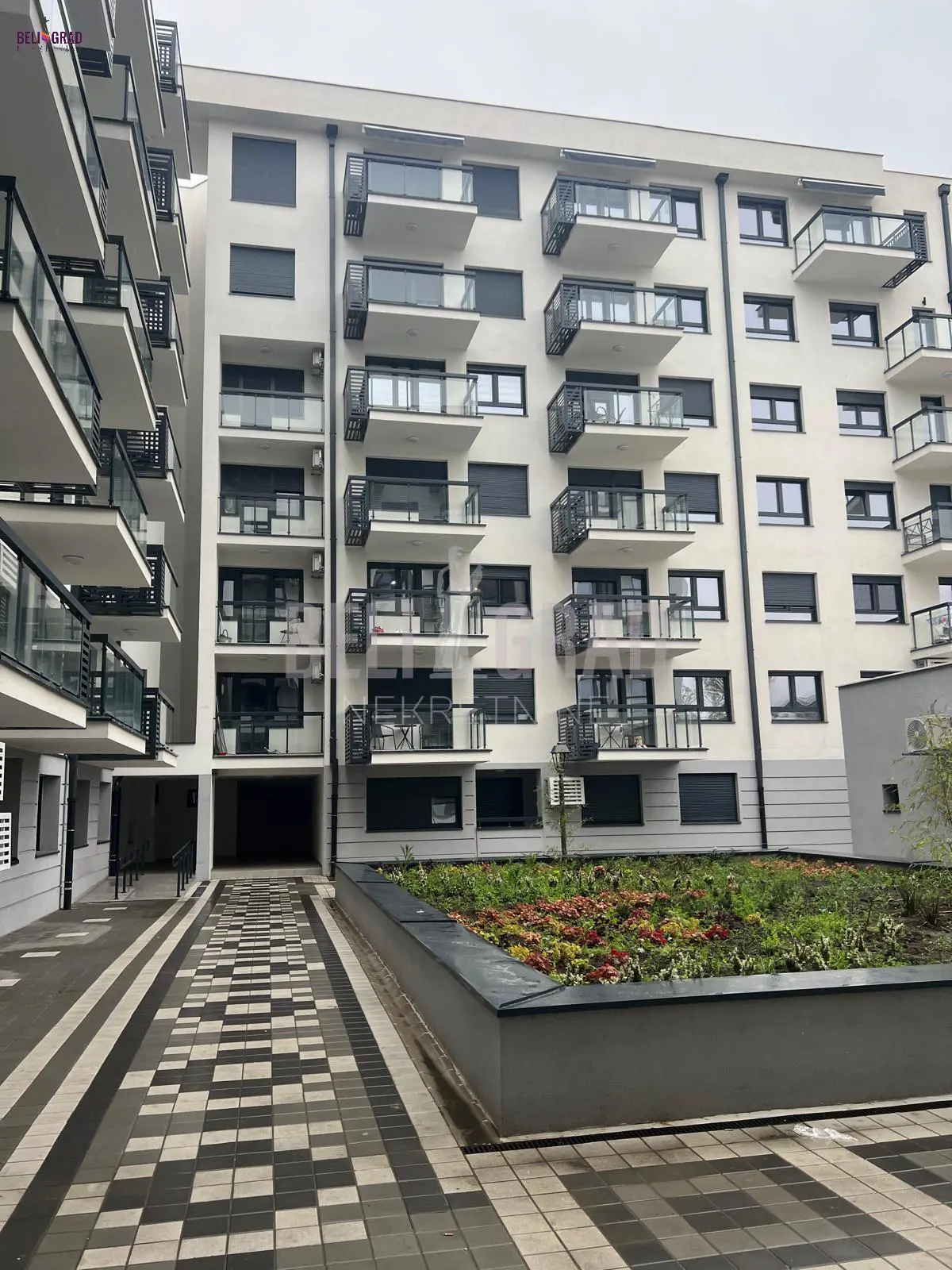 stanovi Beograd Zemun (Gornji grad) Banatska  novogradnja Dvosoban 