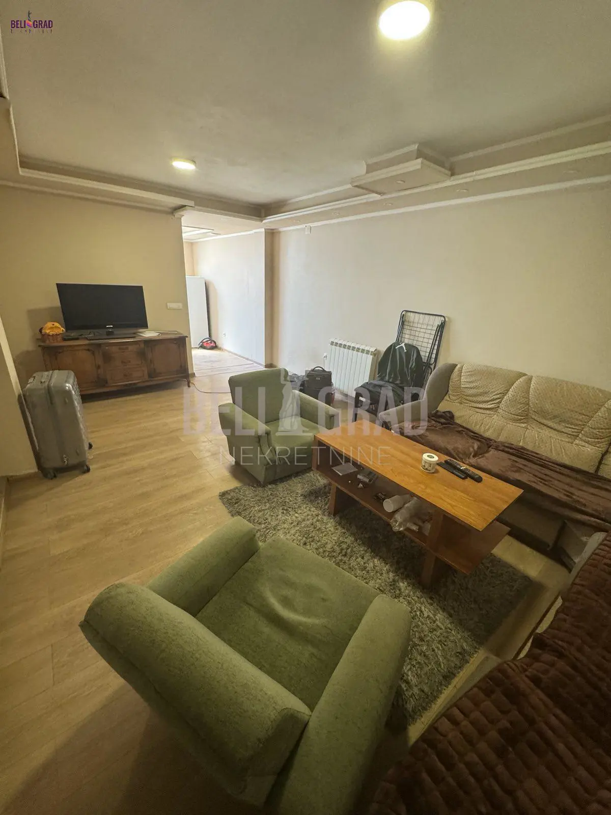 Trosoban stanovi Čukarica Železnik 147000 evra 