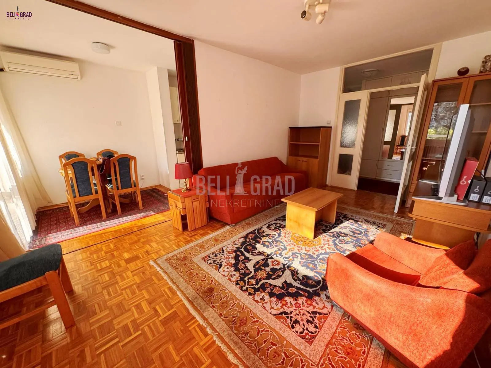 Trosoban stanovi Voždovac Voždovac lokacija 650 evra 