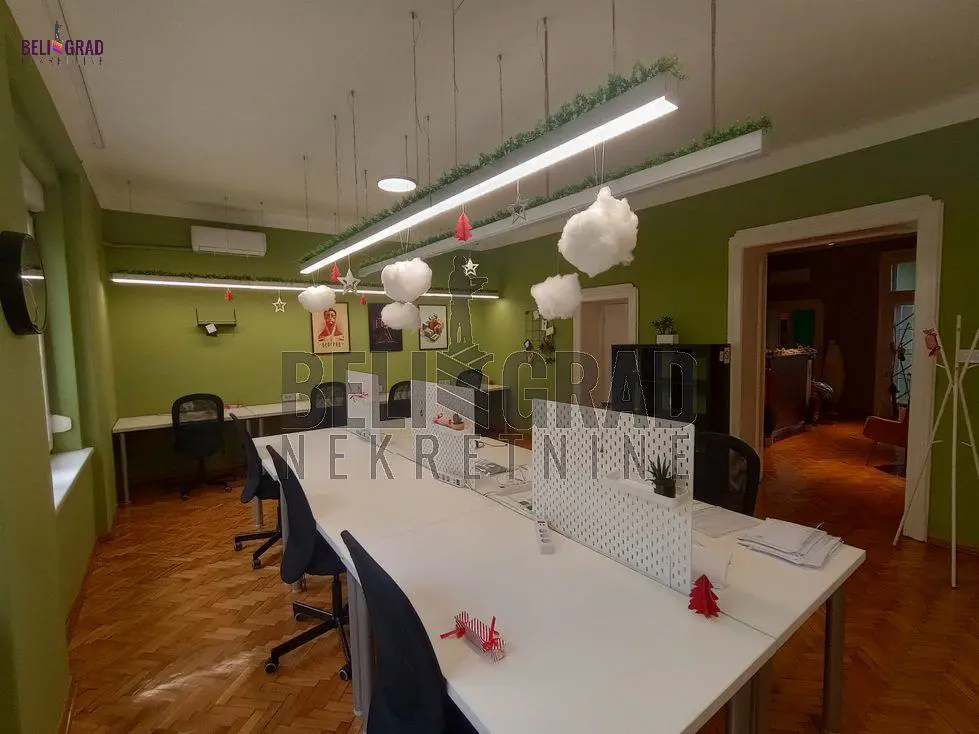 Beograd Savski venac Četvorosoban stanovi 1300 evra 