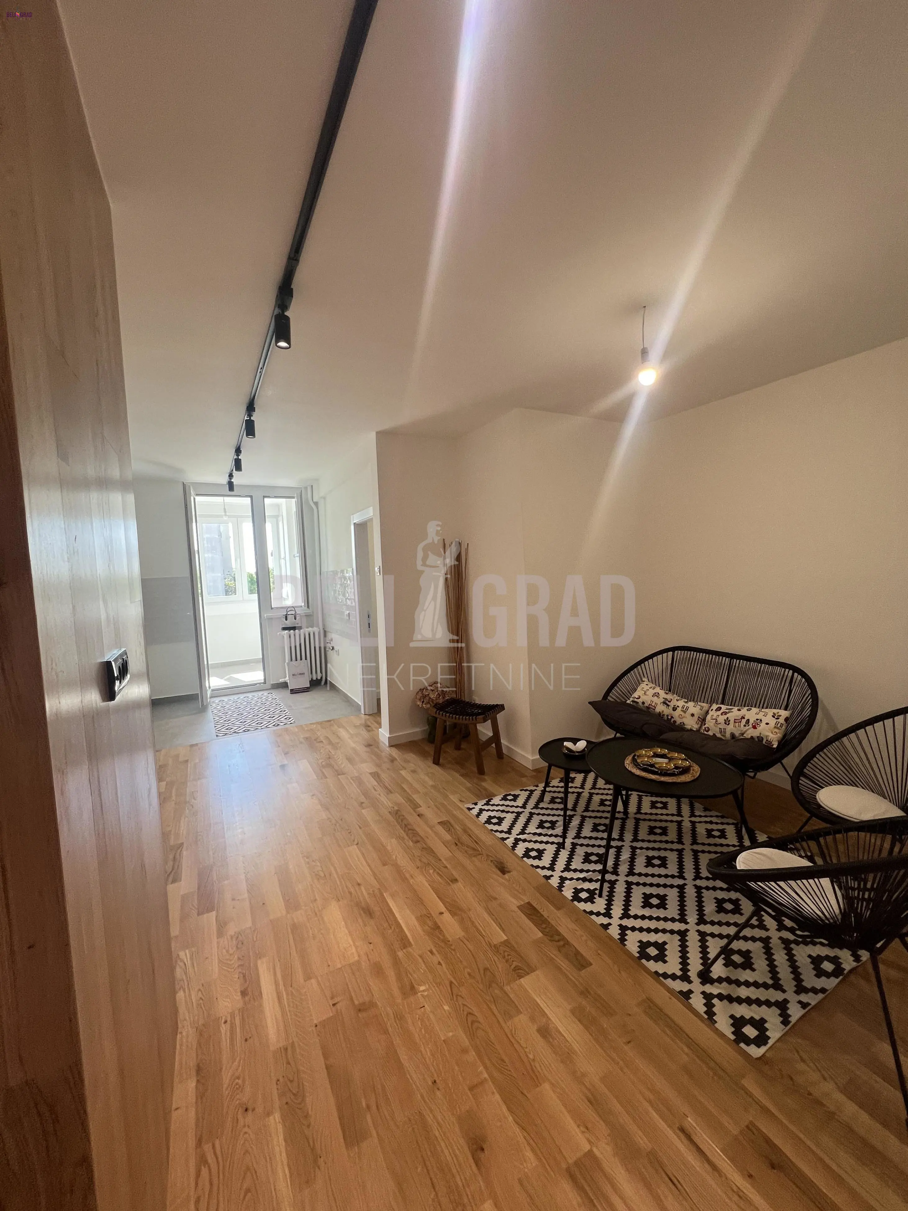  uknjizeni Trosoban stanovi Zemun Naselje Save Kovačević 205000 evra 