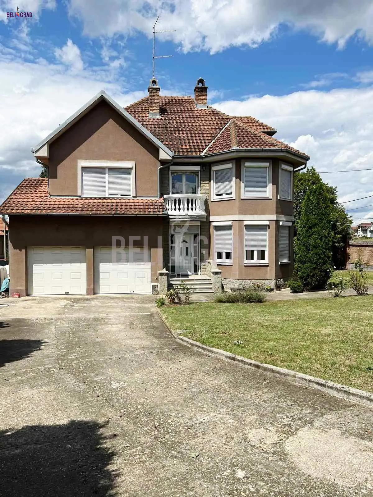 Beograd Rakovica kuće 630000 evra 