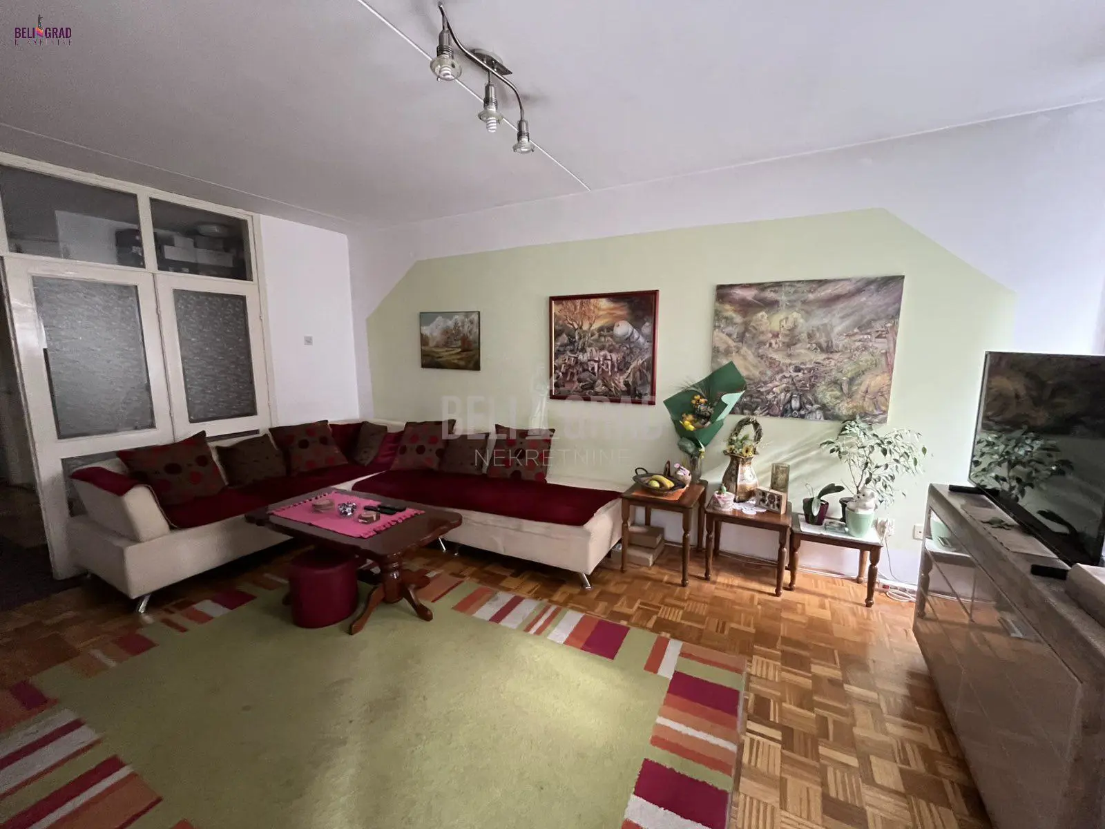 Beograd Voždovac  uknjizeni Trosoban stanovi 237000 evra 