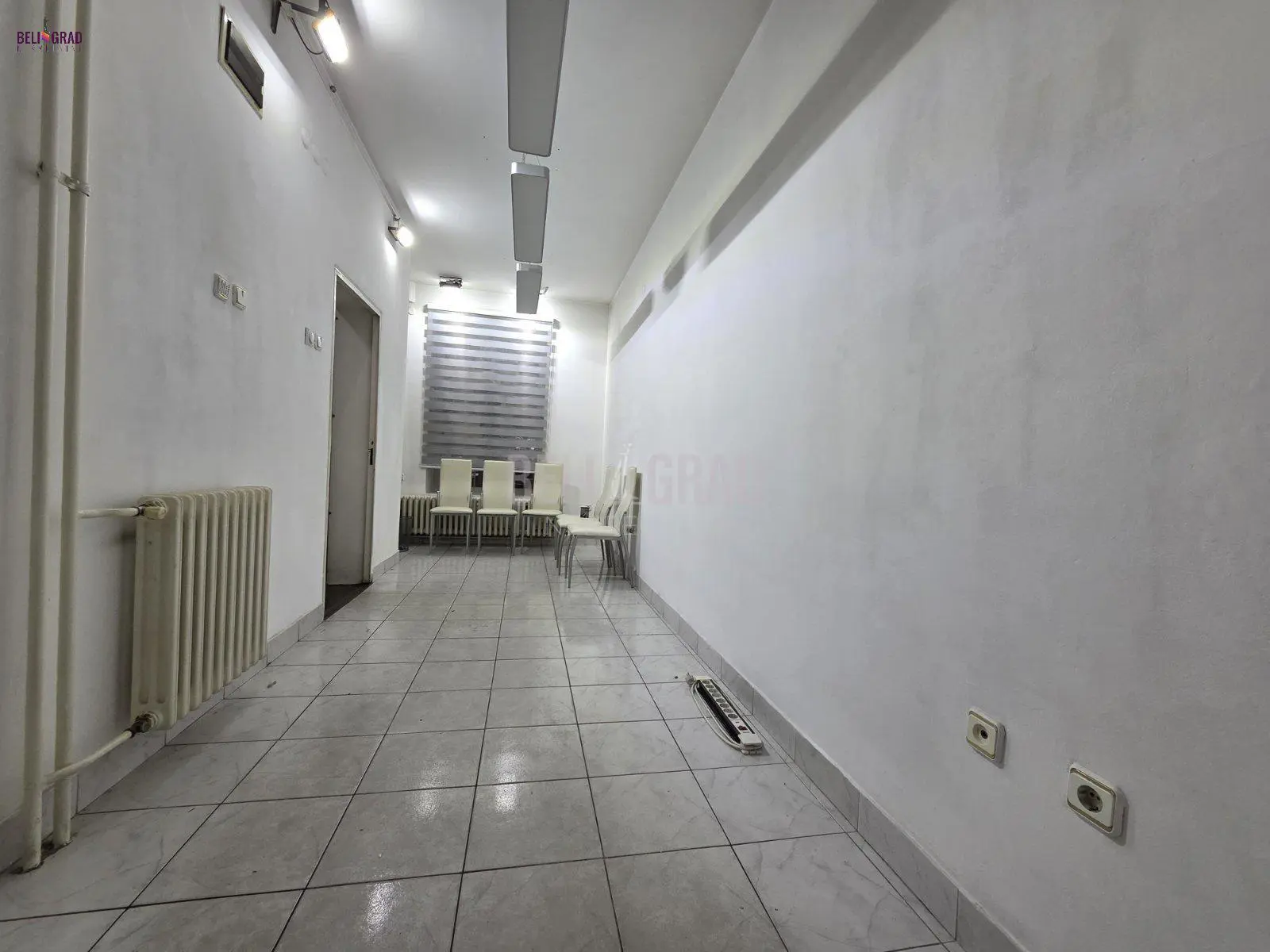 Beograd Savski venac  uknjizeni lokal i skladišta 85000 evra 