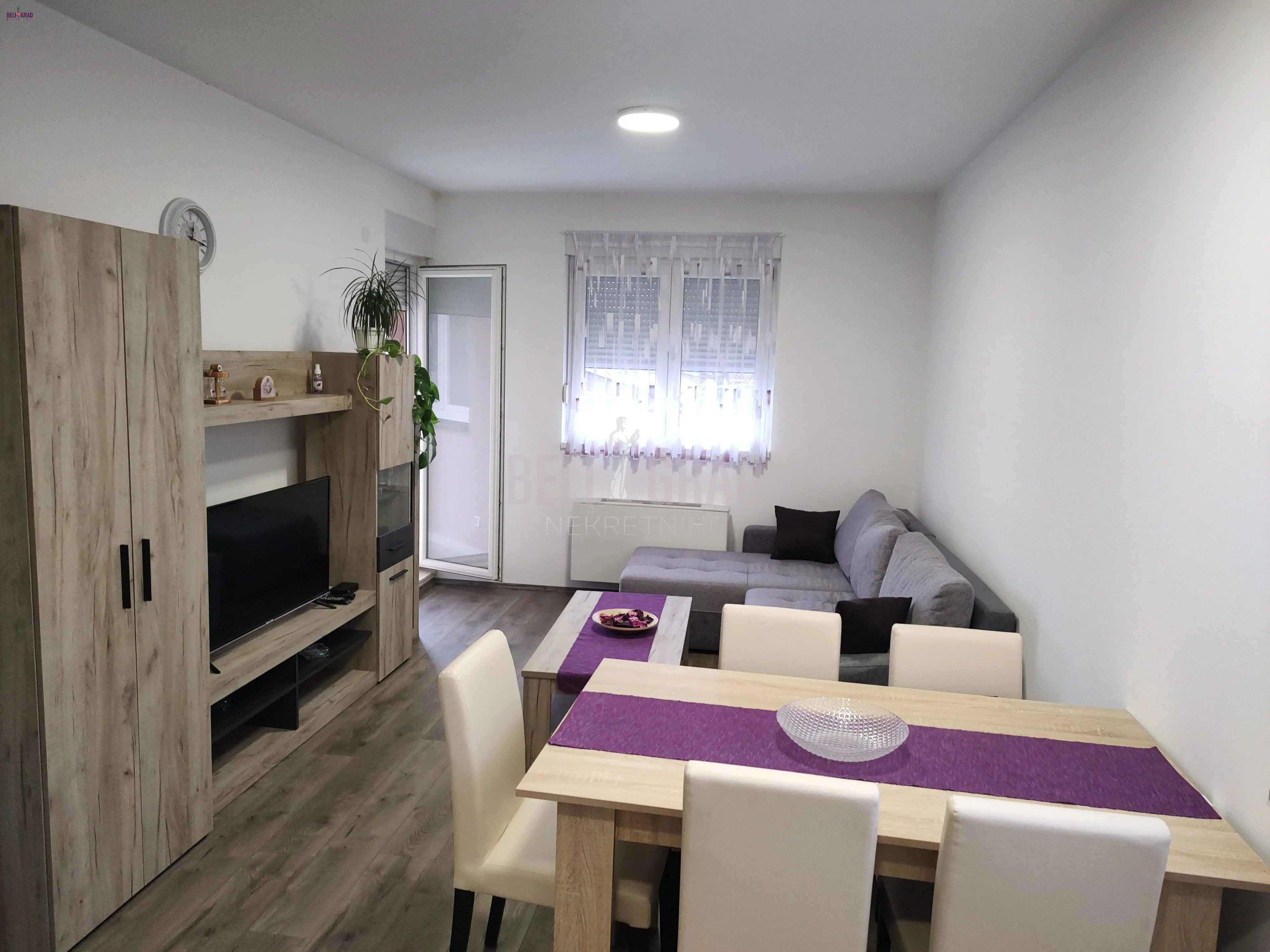 stanovi Beograd Zemun Polje Kurirska  novogradnja Dvosoban 