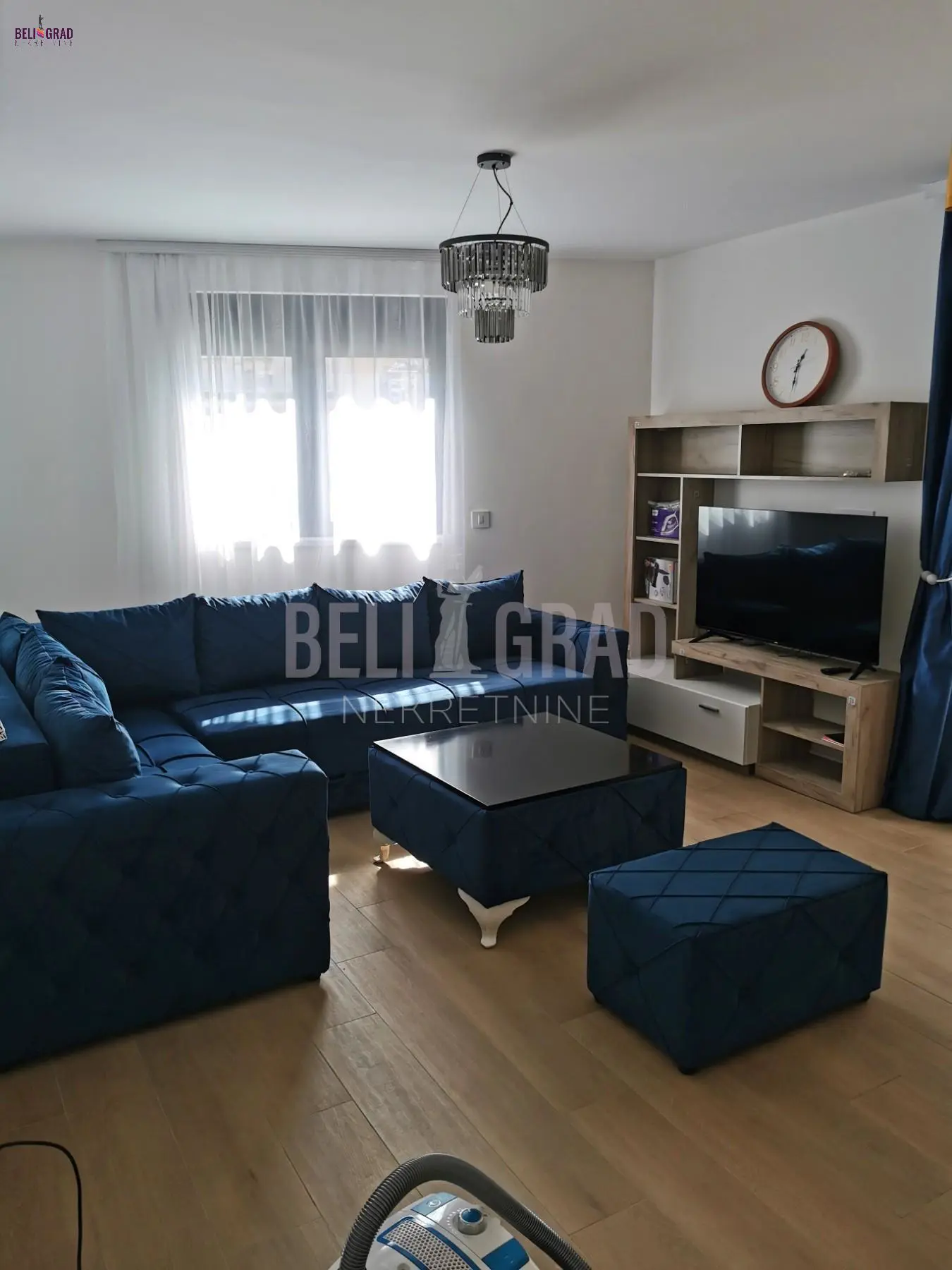Beograd Zemun  novogradnja Dvosoban stanovi 800 evra 