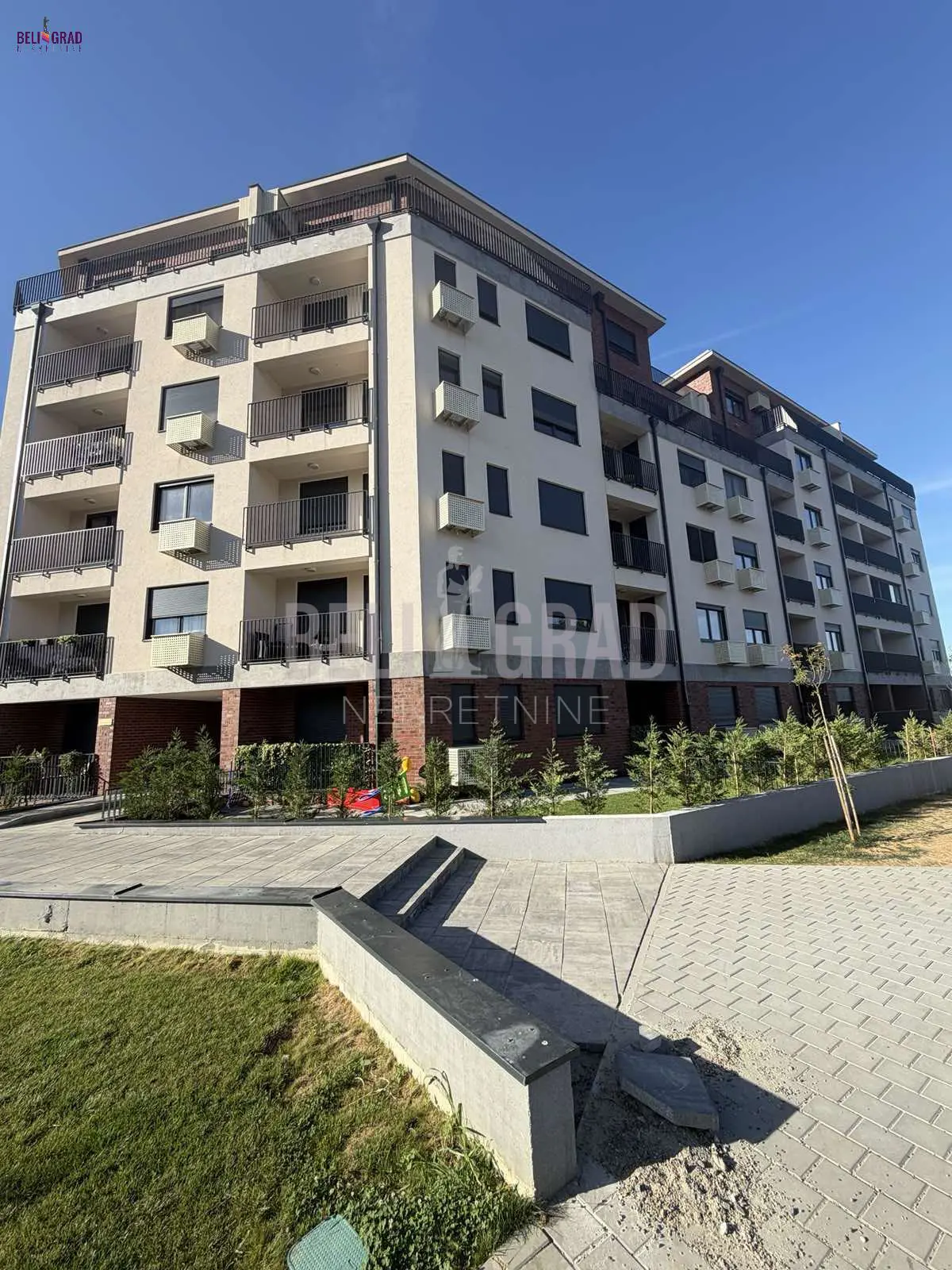 Beograd Voždovac Jednosoban stanovi 400 evra 