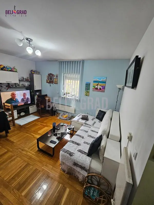 stanovi Beograd Vidikovačka padina Dimitrija Konjovića  uknjizeni Dvosoban 