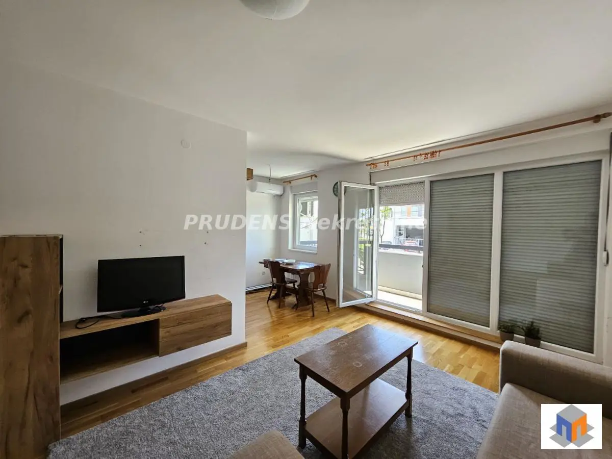 Beograd Zemun  novogradnja Dvosoban stanovi 480 evra 