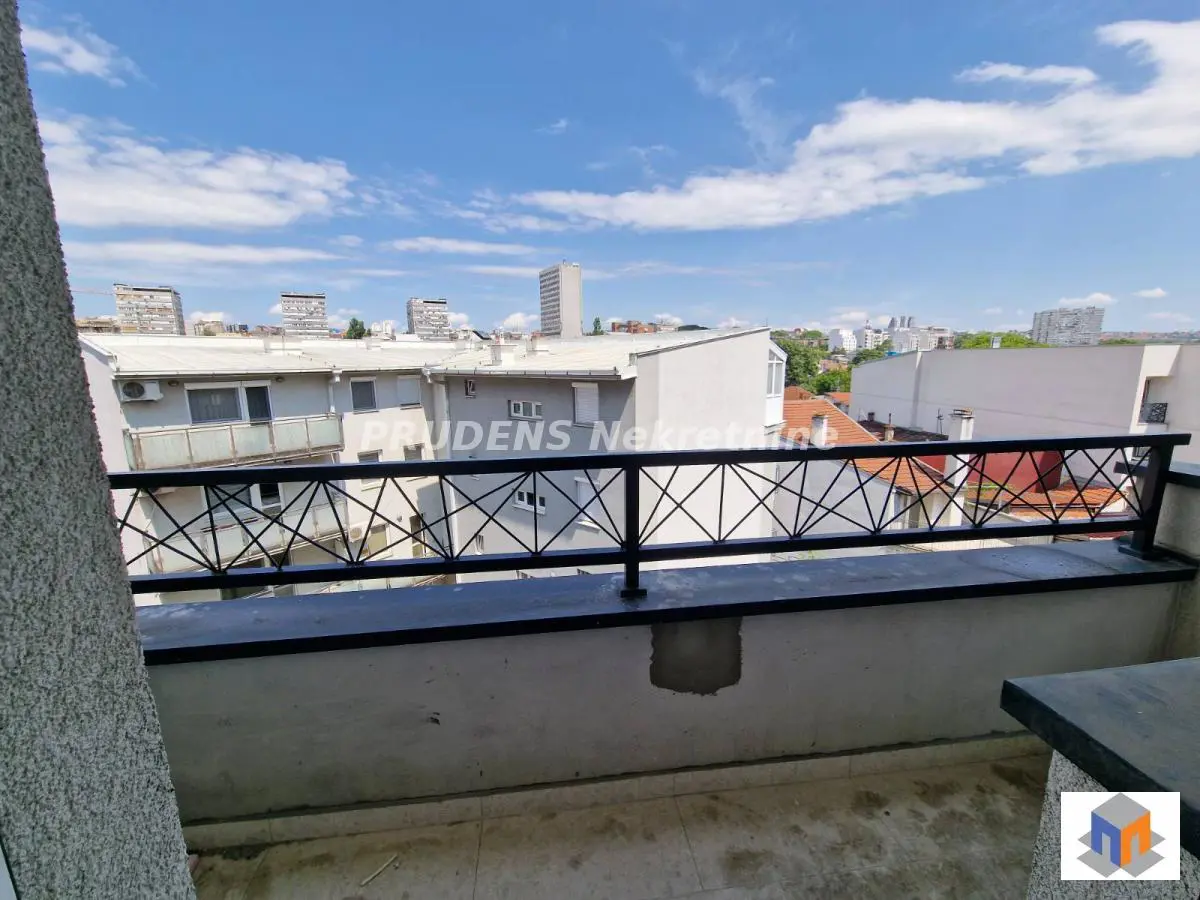 stanovi Beograd Danijelova  novogradnja  uknjizeni Dvoiposoban 