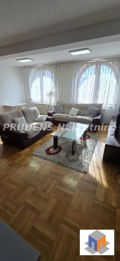  uknjizeni Trosoban stanovi Vračar Crveni krst 319200 evra 