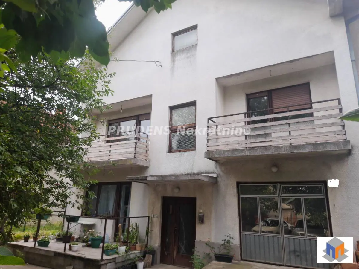 kuće Beograd Dobanovci  uknjizeni 