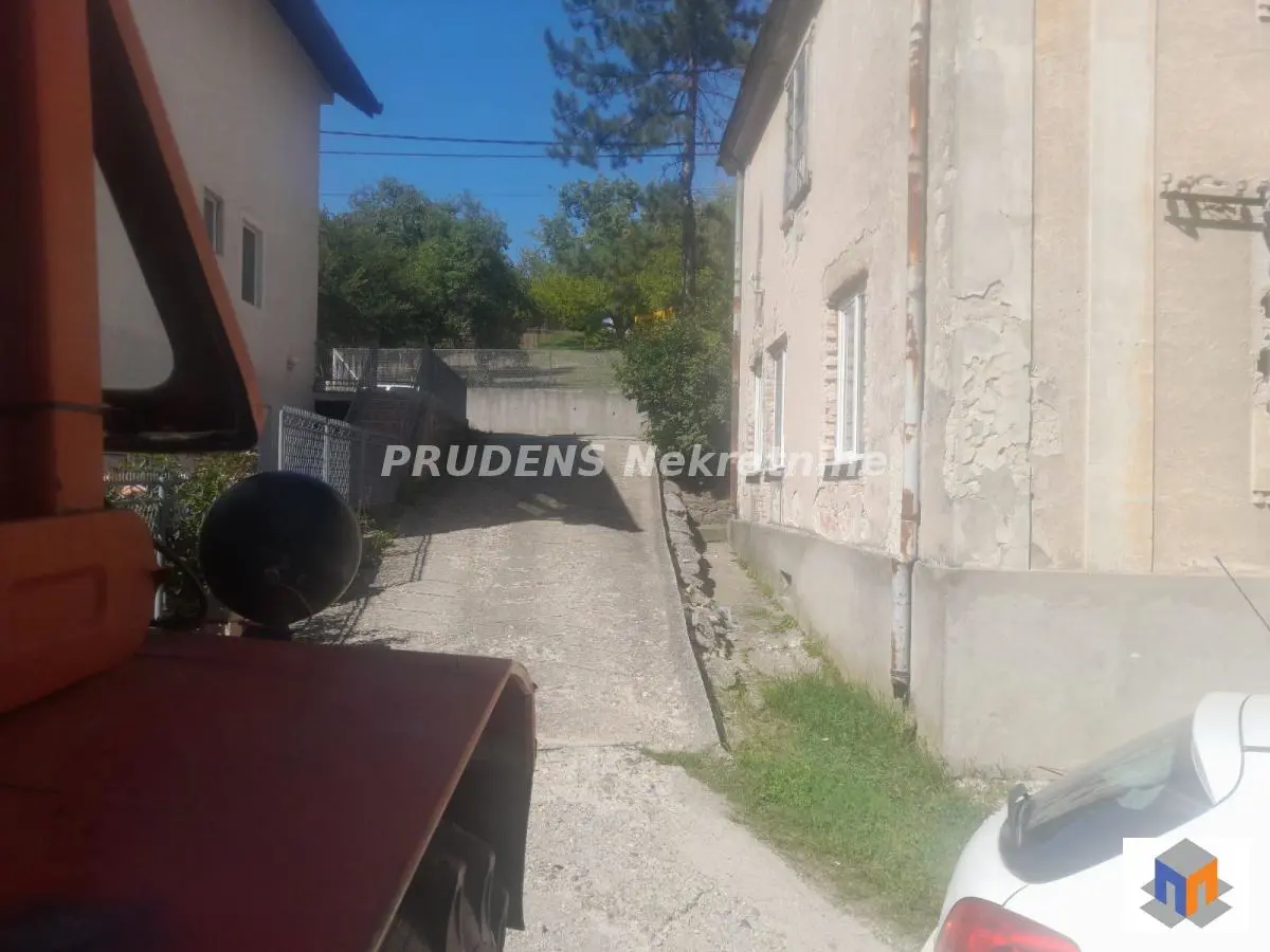 stanovi Beograd Ralja  uknjizeni Jednoiposoban 