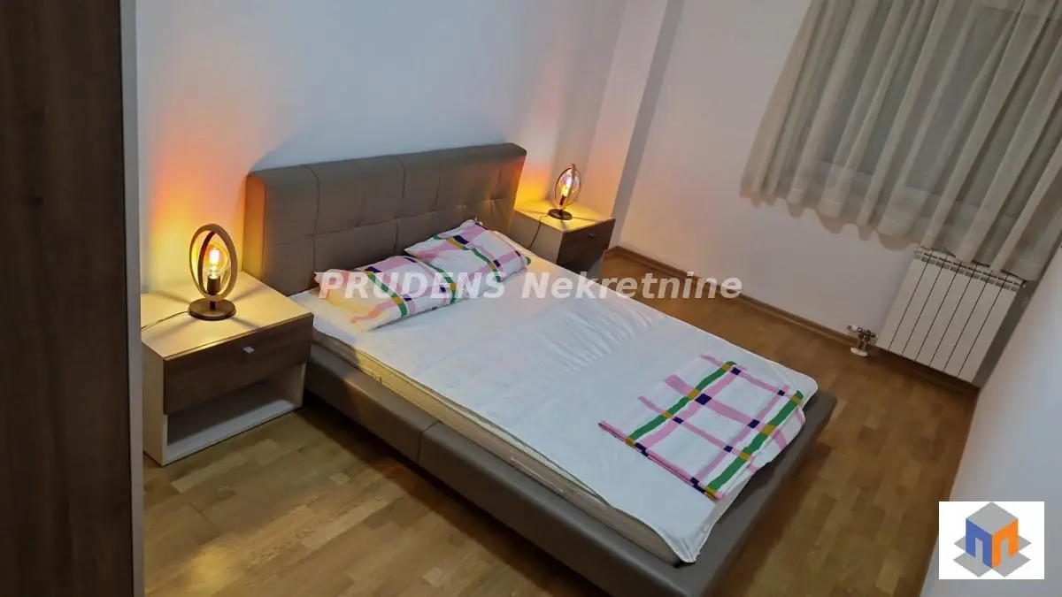 Beograd Vračar Trosoban stanovi 1200 evra