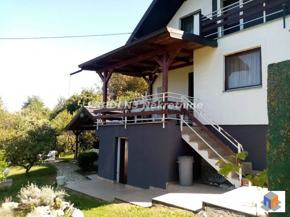  uknjizeni kuće Dalj - 70000 evra 