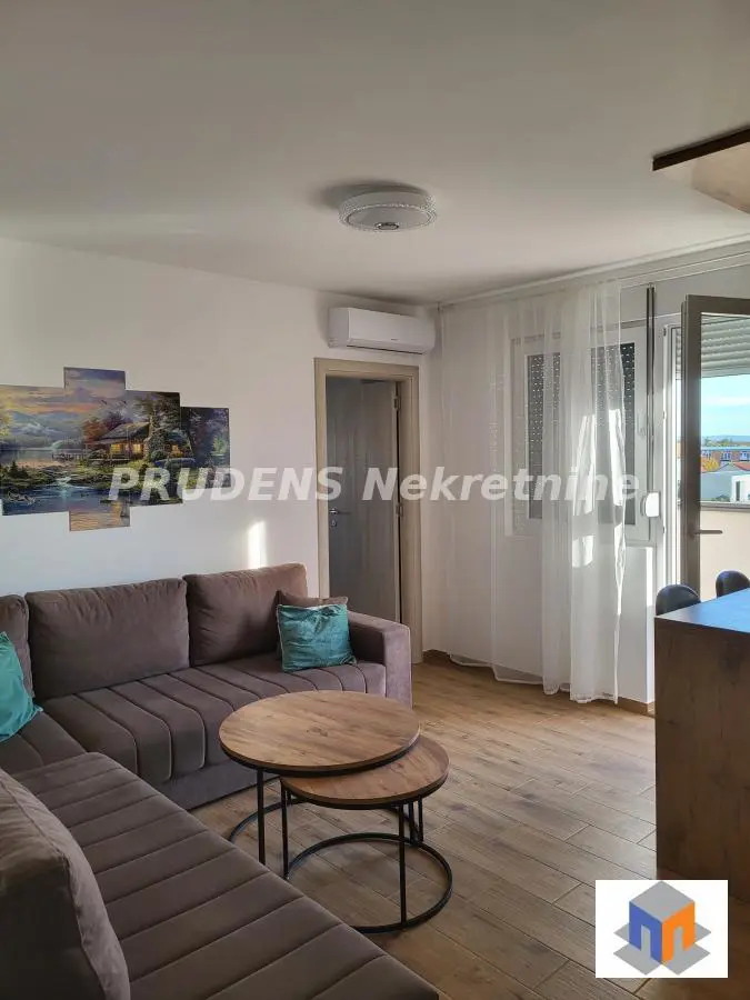  uknjizeni  novogradnja Dvoiposoban stanovi Novi Beograd Ledine NBGD 155000 evra 