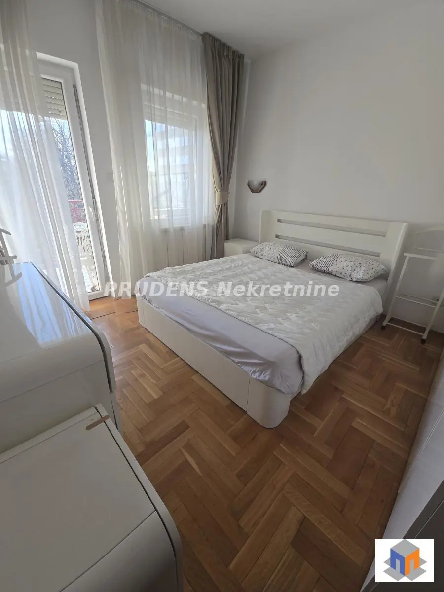  uknjizeni Dvosoban stanovi Palilula Hadžipopovac 210000 evra 