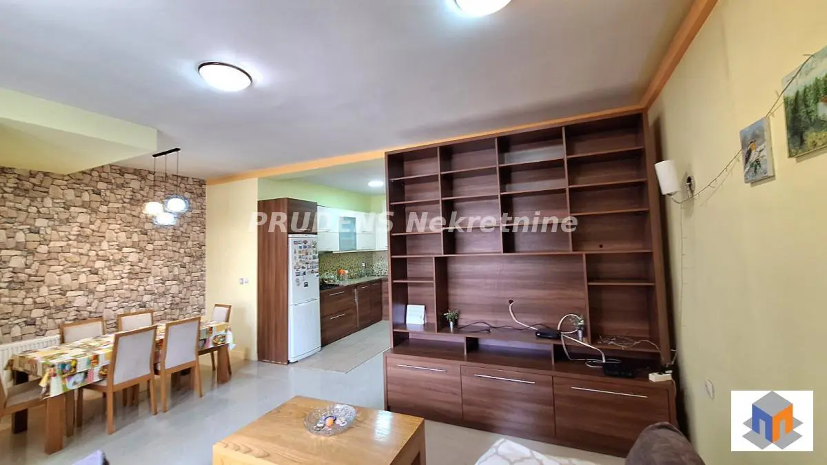 Beograd Zvezdara  novogradnja Trosoban stanovi 500 evra 