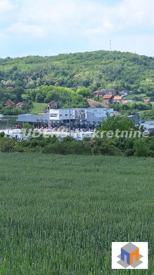 Beograd Grocka  uknjizeni plac 400000 evra 