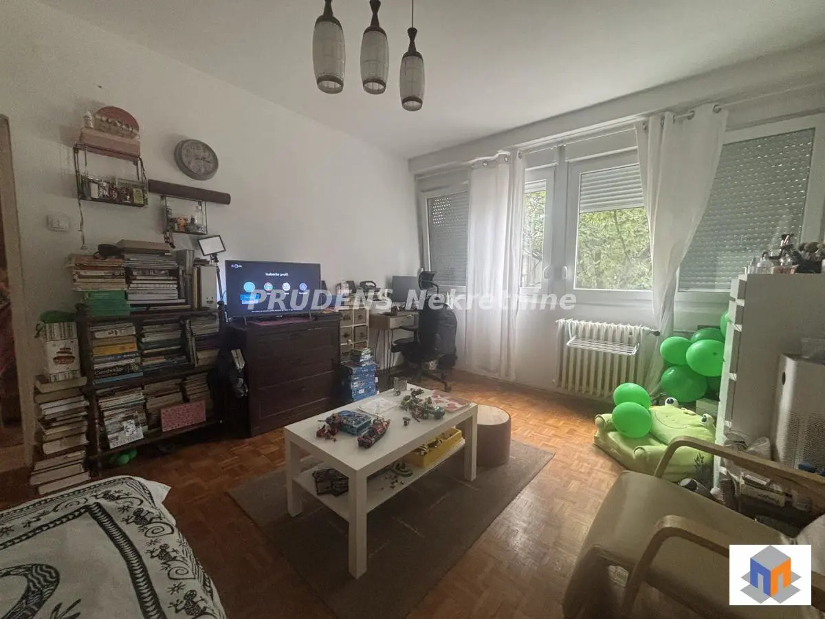  uknjizeni Dvosoban stanovi Voždovac Šumice 165000 evra 