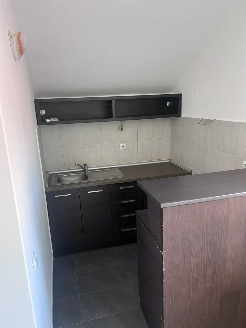 Beograd Zemun kuće 600 evra 